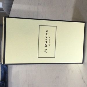 Jo Malone gift box